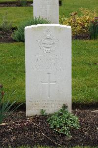 Harrogate (Stonefall) Cemetery - Rodger, Thomas Walker